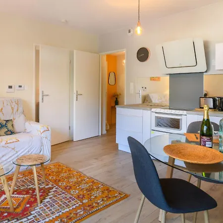 Couleur Tchanquées-1 Appartement